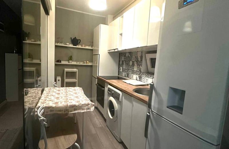 Miete einer gemütlichen 2-Zimmer-Wohnung, Sektor 6, Stadtteil Chiajna, Bukarest, Rumänien